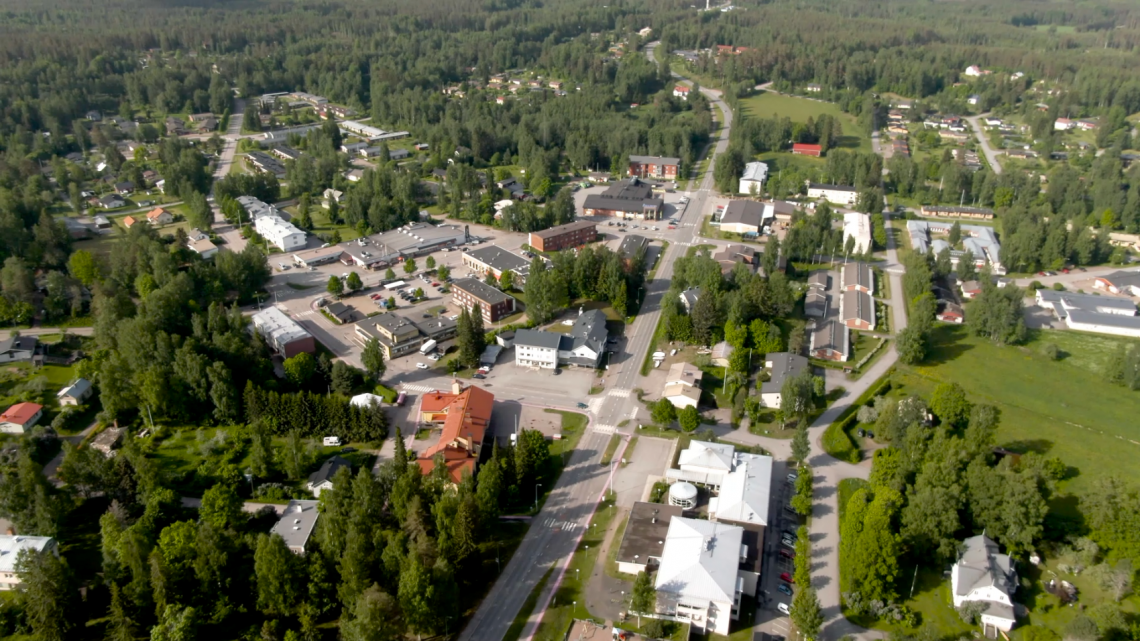 Ilmakuva Savitaipaleen kirkonkylästä.